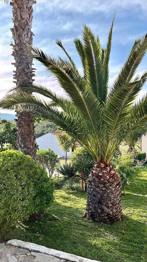 Palma Seaside Villa 3 Сарти Апартаменты
